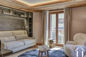Deux appartements - proche du centre village  Ref # C(4289)6576 