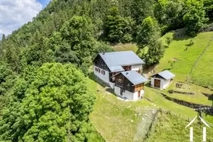 Ferme de pays à renover  Ref # C4980 