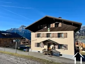 Chalet le vent - proche du centre  Ref # C5978 