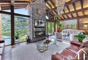 Chalet de tres haut standing au calme  Ref # C6210 