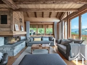 Superbe maison avec des vues exceptionnelles sur les sommets environnants !  Ref # C6523 