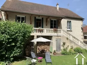 Maison de 2 chambres avec studio dans un village au bord du  Ref # BH5349H 