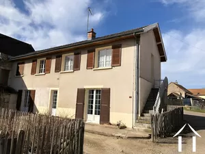 Maison de village avec dépendance Ref # CR5418BS 