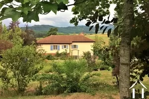 Charmante maison familiale avec grand jardin et belle vue Ref # JP5420S 