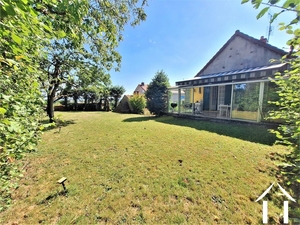 Maison en pierre de 2 chambres avec petit jardin et vue Ref # JP5533S 