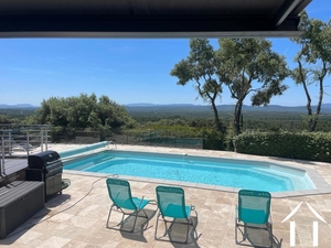 Villa provençale avec piscine, 2 studios et vues imprenables Ref # 11-2501 
