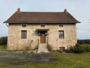 Maison avec gite, plus 400 m2 de grange. Vue magnifique sur le lac Ref # DF5573C 