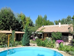 Villa avec piscine et vue près de la nature et l’Orb Ref # 11-2520 
