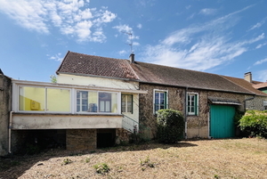 Maison de deux chambres avec grande grange et cave Ref # BH5603M 