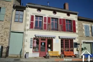 Maison de village/restaurant joliment rénovée Ref # Li723 