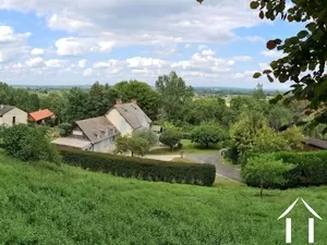 Maison de caractère d'une surface de 180m² secteur V Ref # EL5000 