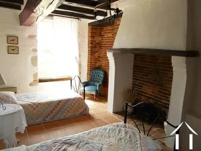 Chambre à coucher 2 dans le gîte.   