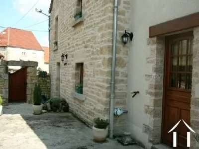 Entièrement rénovée maison