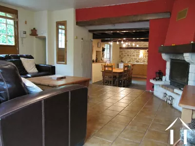 Maison de bourg à vendre tonnerre, bourgogne, PW3186B Image - 4