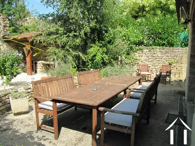 Maison de bourg à vendre tonnerre, bourgogne, PW3186B Image - 13