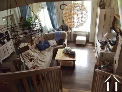 salon vu de l'escalier