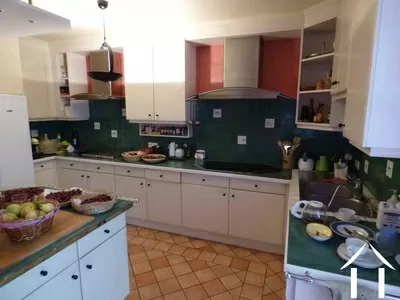 Châteaux, domaine à vendre mercurey, bourgogne, MB1162S Image - 9