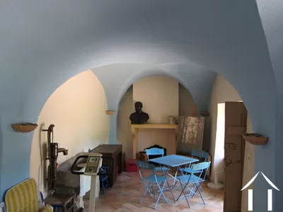 Châteaux, domaine à vendre mercurey, bourgogne, MB1162S Image - 16