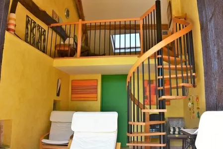 grange rénovée avec séjour et mezzanine