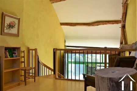 mezzanine / studio dans la grange rénovée