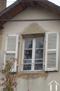 Maison de ville de 1878 à Luzy