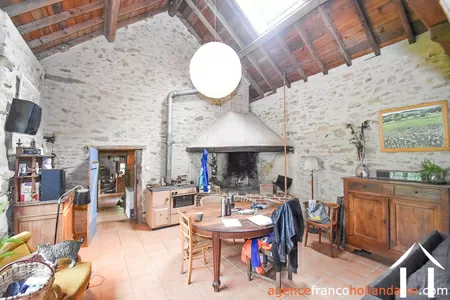 Maison avec gite à vendre chateauneuf la foret, limousin, Li1025 Image - 2