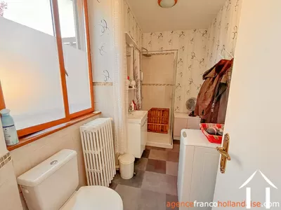 Maison de bourg à vendre chateauneuf la foret, limousin, Li1043 Image - 10