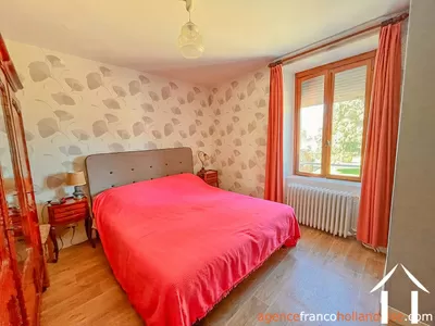 Maison de bourg à vendre chateauneuf la foret, limousin, Li1043 Image - 16