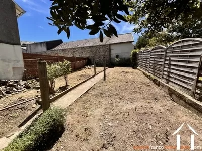 Maison de bourg à vendre chateauneuf la foret, limousin, Li1050 Image - 38