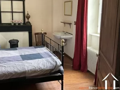 Maison avec gite à vendre rochechouart, limousin, Li1054 Image - 15