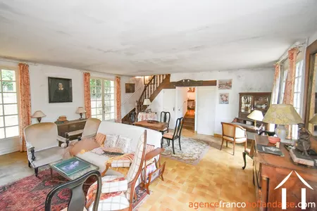 Maison de bourg à vendre meilhards, limousin, Li1063 Image - 8