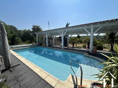 Maison avec gite à vendre brouchaud, aquitaine, Li1068 Image - 32