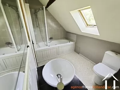 Maison avec gite à vendre lubersac, limousin, Li1070 Image - 20