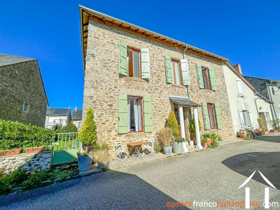 Maison bourgeoise Ref # Li1081 