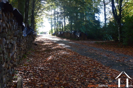 Château à vendre chateauneuf la foret, limousin, Li724 Image - 38
