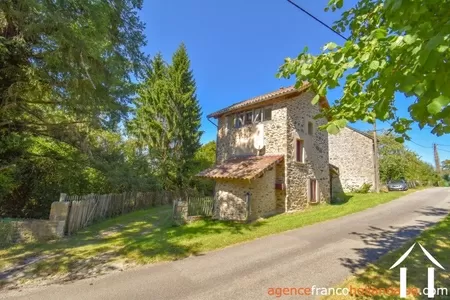 Maison avec gite à vendre neuvic entier, limousin, Li849 Image - 2