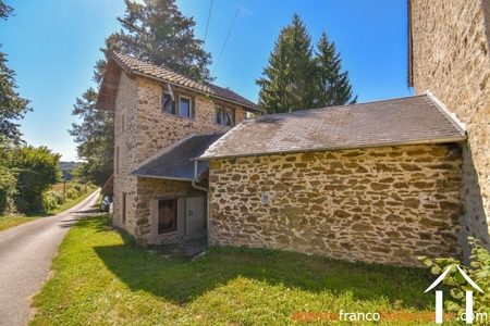 Maison avec gite à vendre neuvic entier, limousin, Li849 Image - 18
