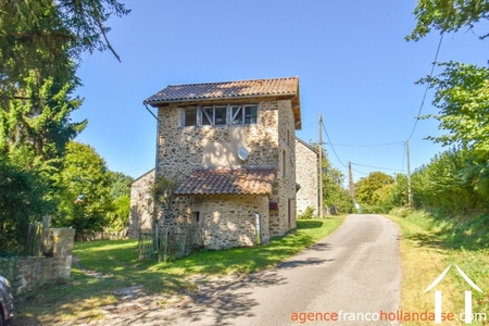 Maison avec gite à vendre neuvic entier, limousin, Li849 Image - 19