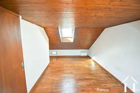 Maison avec gite à vendre neuvic entier, limousin, Li849 Image - 30