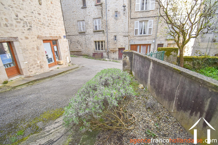 Maison de bourg à vendre eymoutiers, limousin, Li892 Image - 33