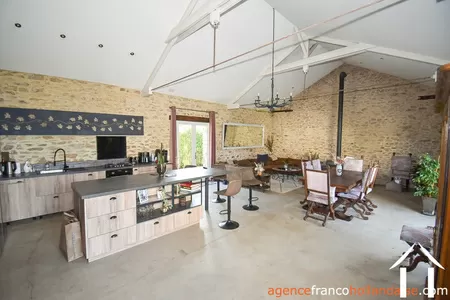 Maison avec gite à vendre la porcherie, limousin, Li956 Image - 4