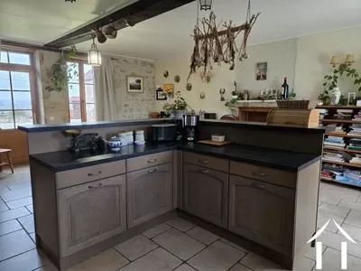 Fermette à vendre bourbon l archambault, auvergne, AP030071081 Image - 3