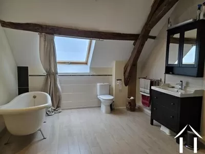 Fermette à vendre bourbon l archambault, auvergne, AP030071081 Image - 6