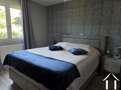 Maison de bourg à vendre creuzier le vieux, auvergne, AP030071119 Image - 7