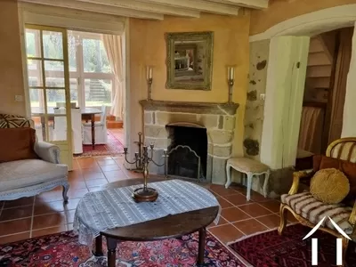 Maison à vendre louroux de beaune, auvergne, AP030071138 Image - 9