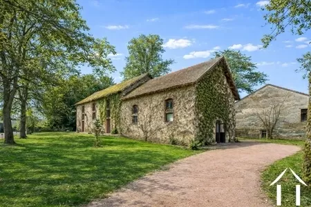 Château à vendre st priest bramefant, auvergne, AP030071145 Image - 10