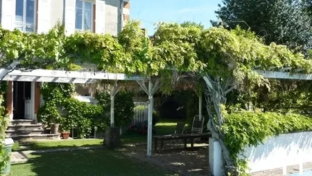 Maison de maître à vendre st gervais d auvergne, auvergne, AP030071175 Image - 1