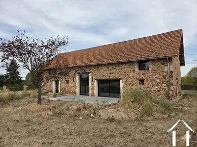 Propriété 1 hectare ++ à vendre murat, auvergne, AP030071197 Image - 1