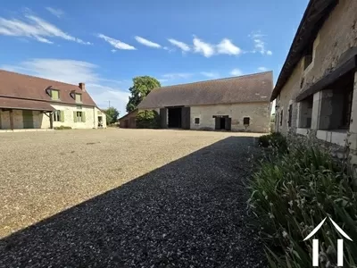 Propriété 1 hectare ++ à vendre sanssat, auvergne, AP030071199 Image - 10
