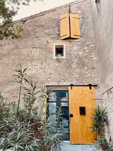 Ravissant Pied-à-terre proche de Béziers et à seulement 25 kilomètres des plages Méditerranéennes. Ref # EG09-6975 